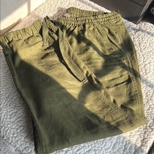 Women’s Olive Green Casual Pants
